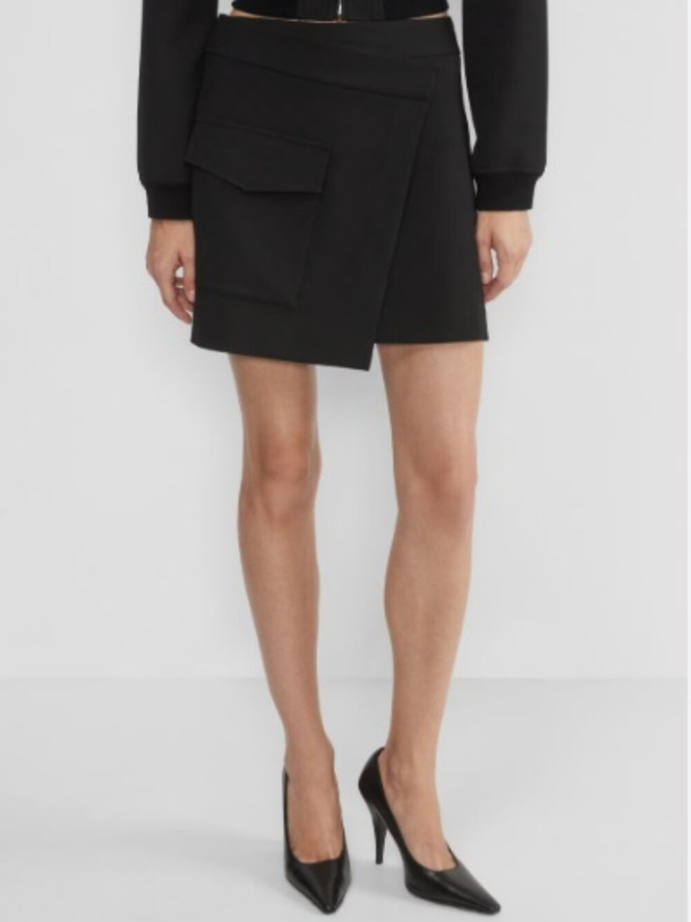 Aritzia Babaton Happy Hour Skirt in Black